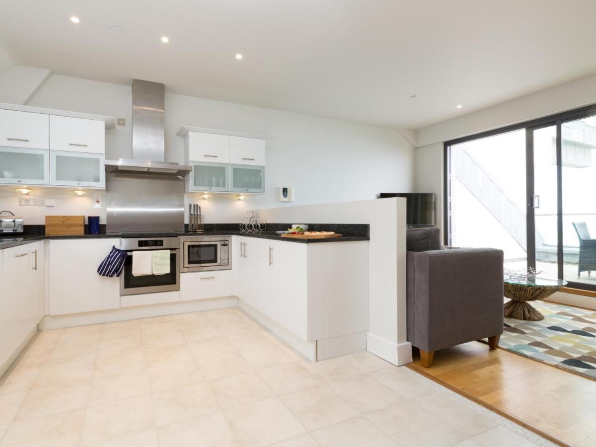 韦斯特沃德霍3 Bed In Westward Ho 52079别墅 外观 照片